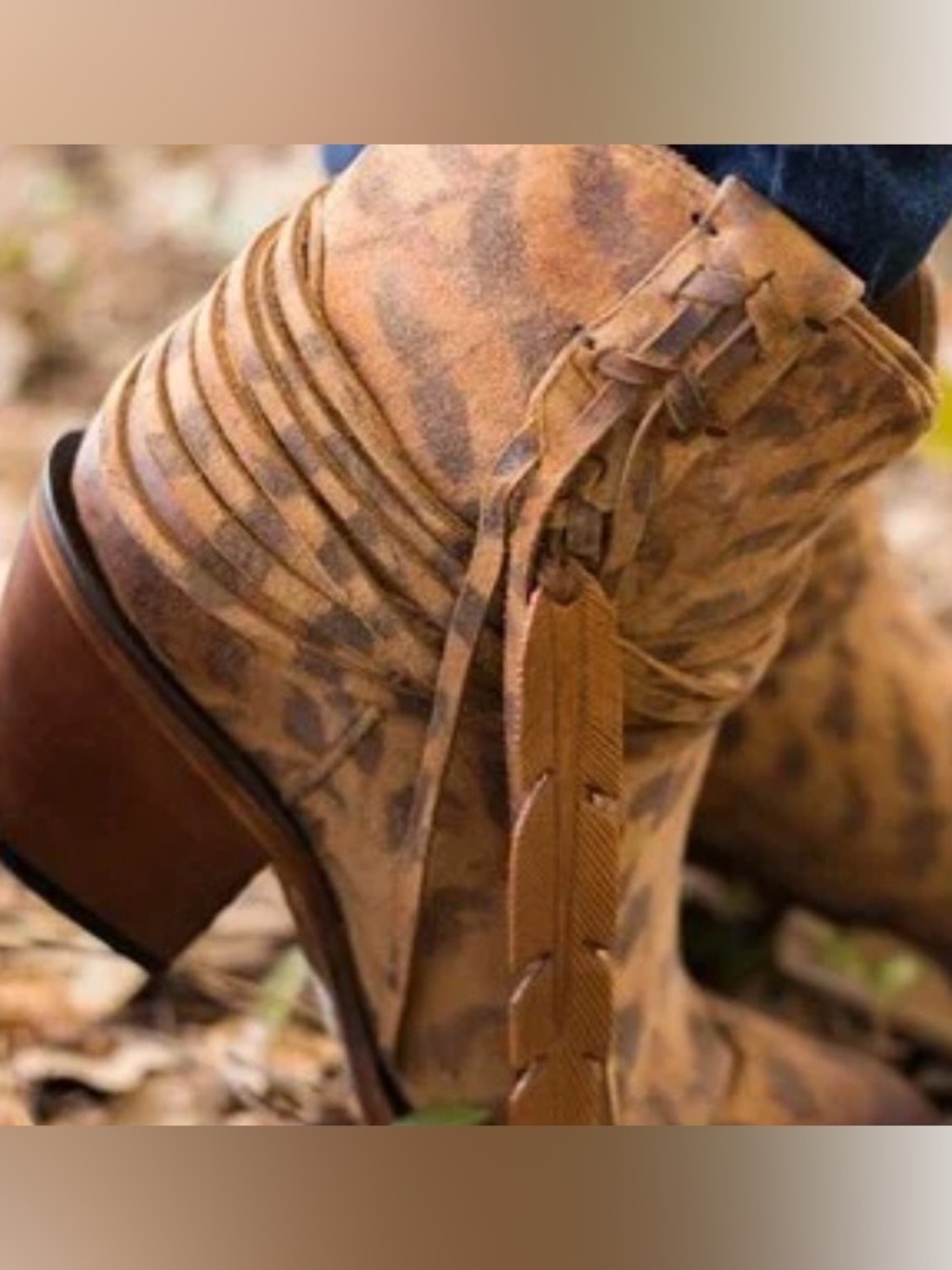 Lucchese Brown Suede Leather Ankle Booties with Fringe Feather Detail Size 9.5